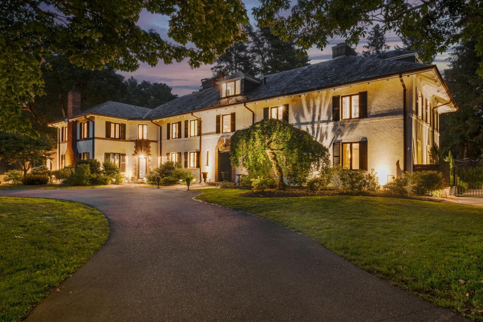 Boston Mansion Heated Pool Fire Pit Tennis Нидем Экстерьер фото